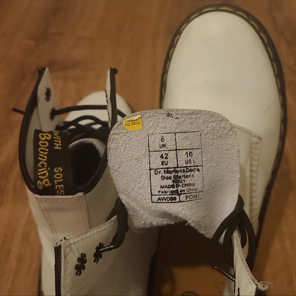 White Dr. Martens - Picture 6 of 8
